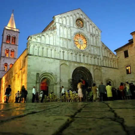 Tommy Διαμέρισμα Ζαντάρ