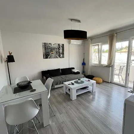 Apartman Tommy Zára