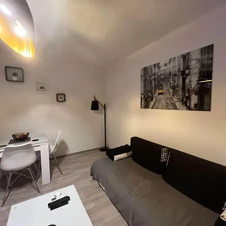 Tommy Apartament *
